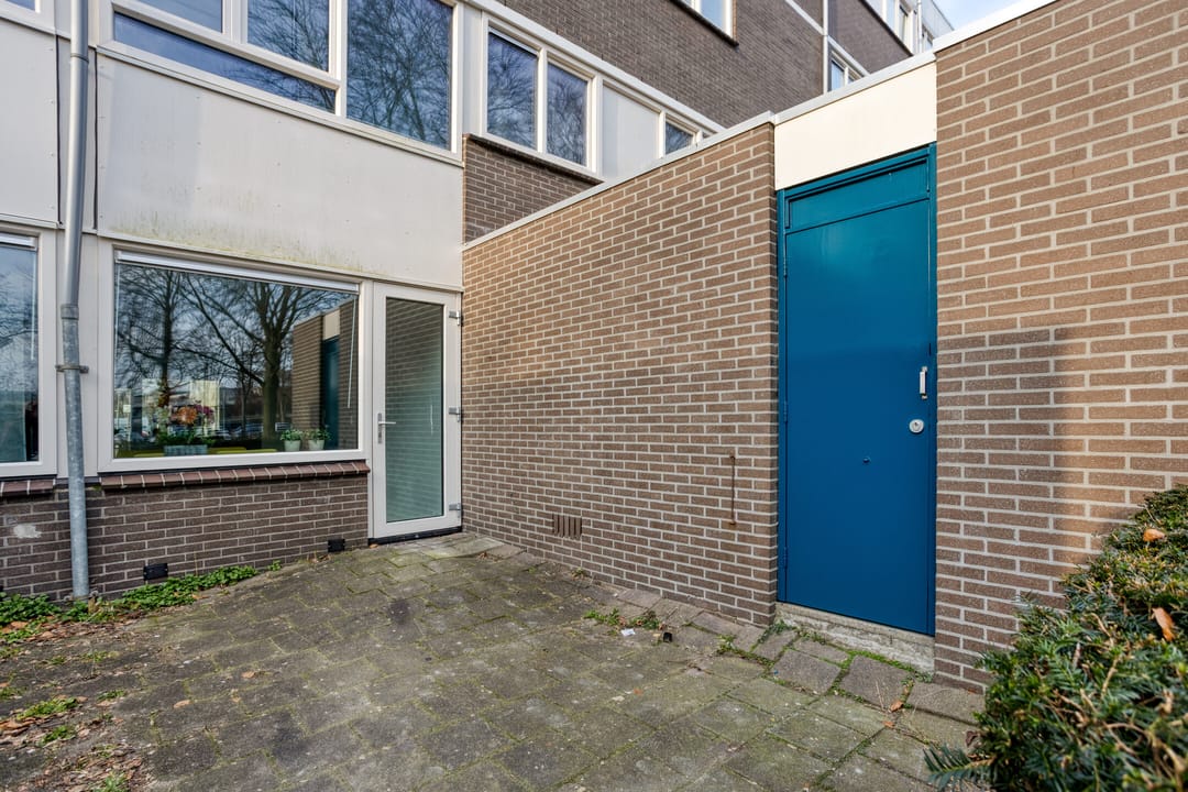 Sustainable Ground Floor Apartment with Sunny Garden in Amsterdam Holendrecht-Zuid — 24