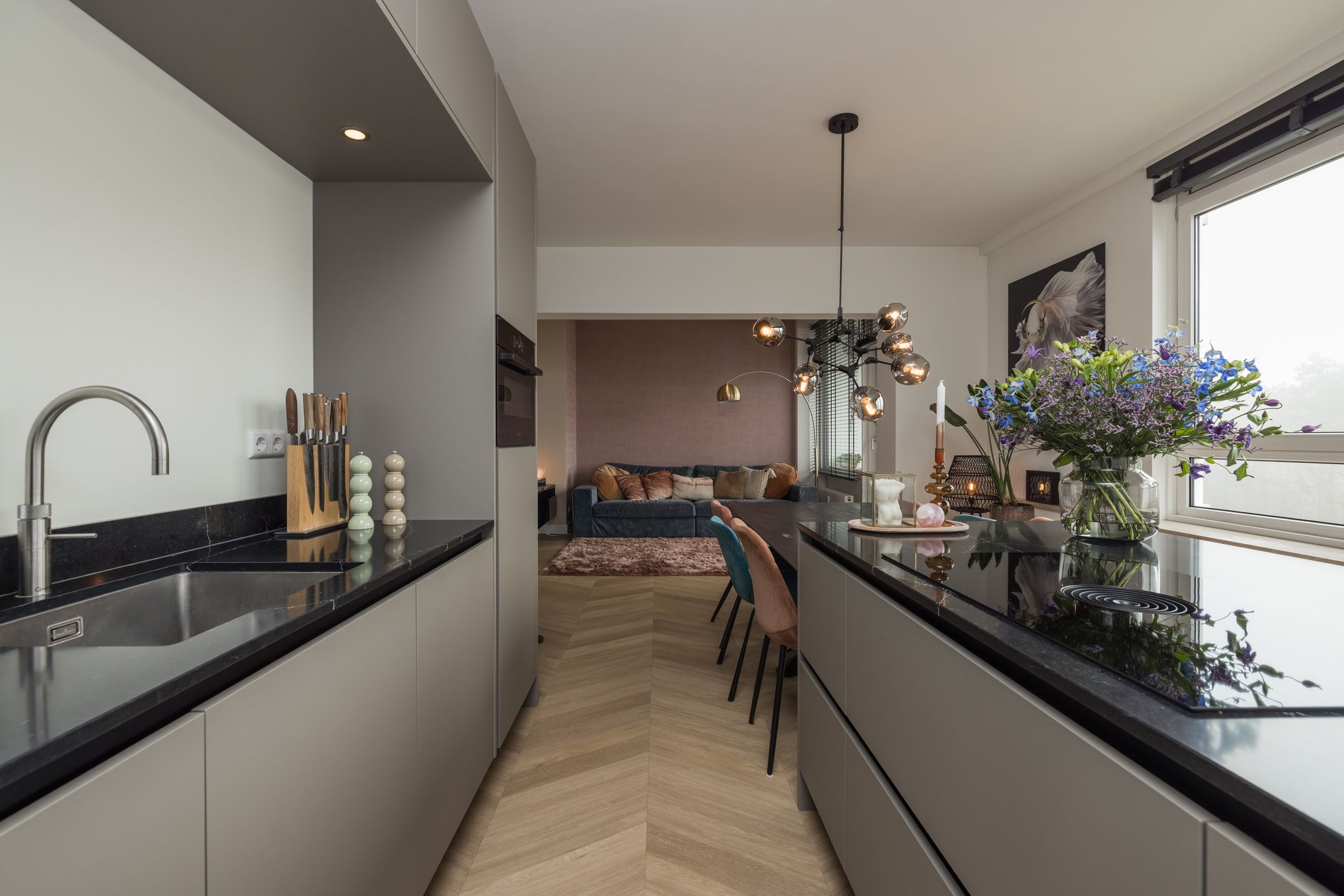 Photo 12 of Merwedeplantsoen 76