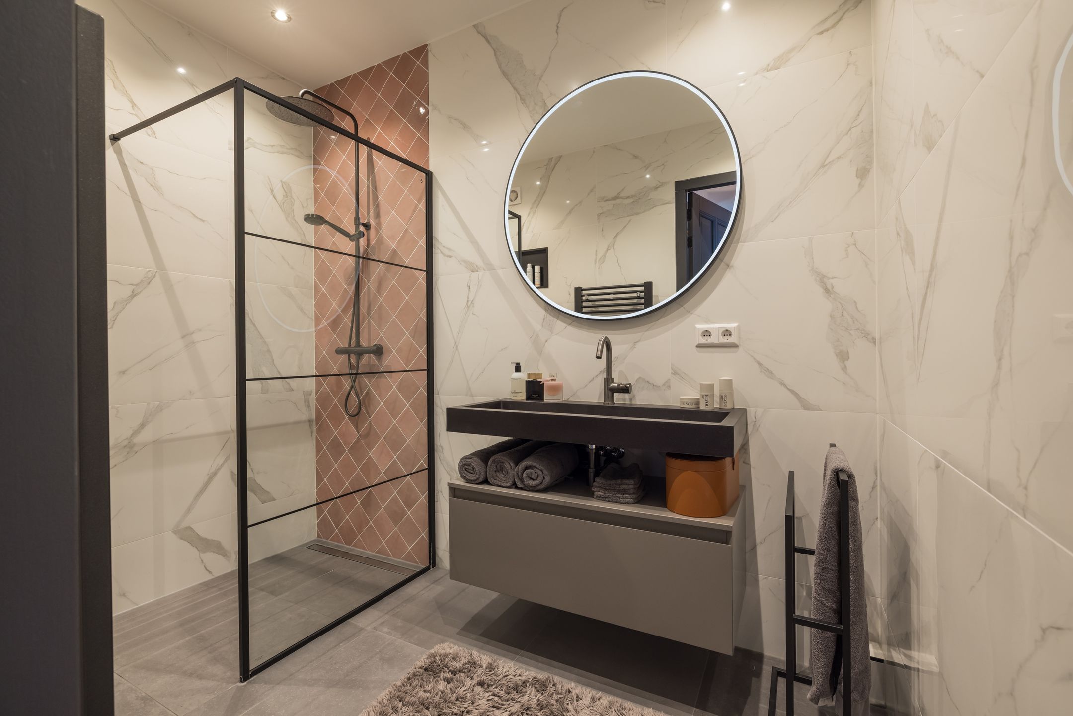 Photo 3 of Merwedeplantsoen 76