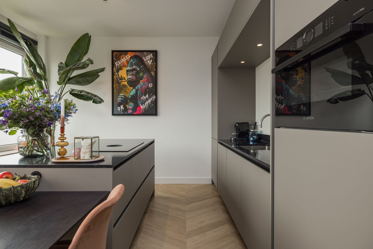 Photo 10 of Merwedeplantsoen 76