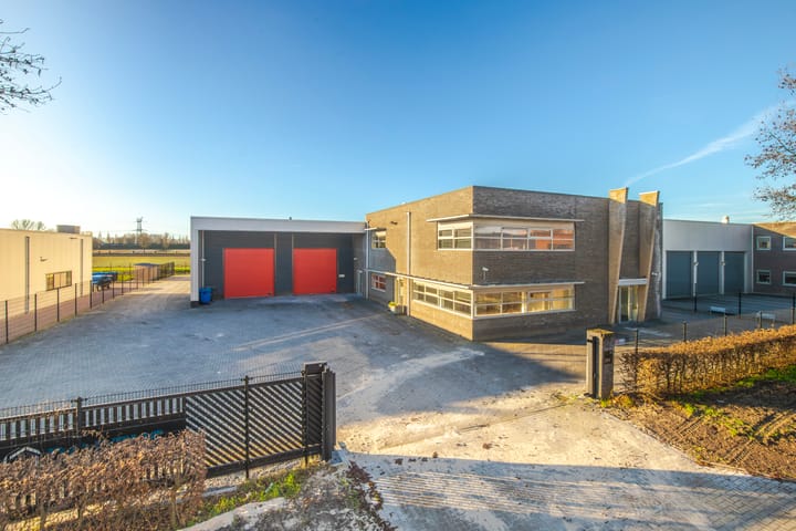 Manege 14, Elst (GE)