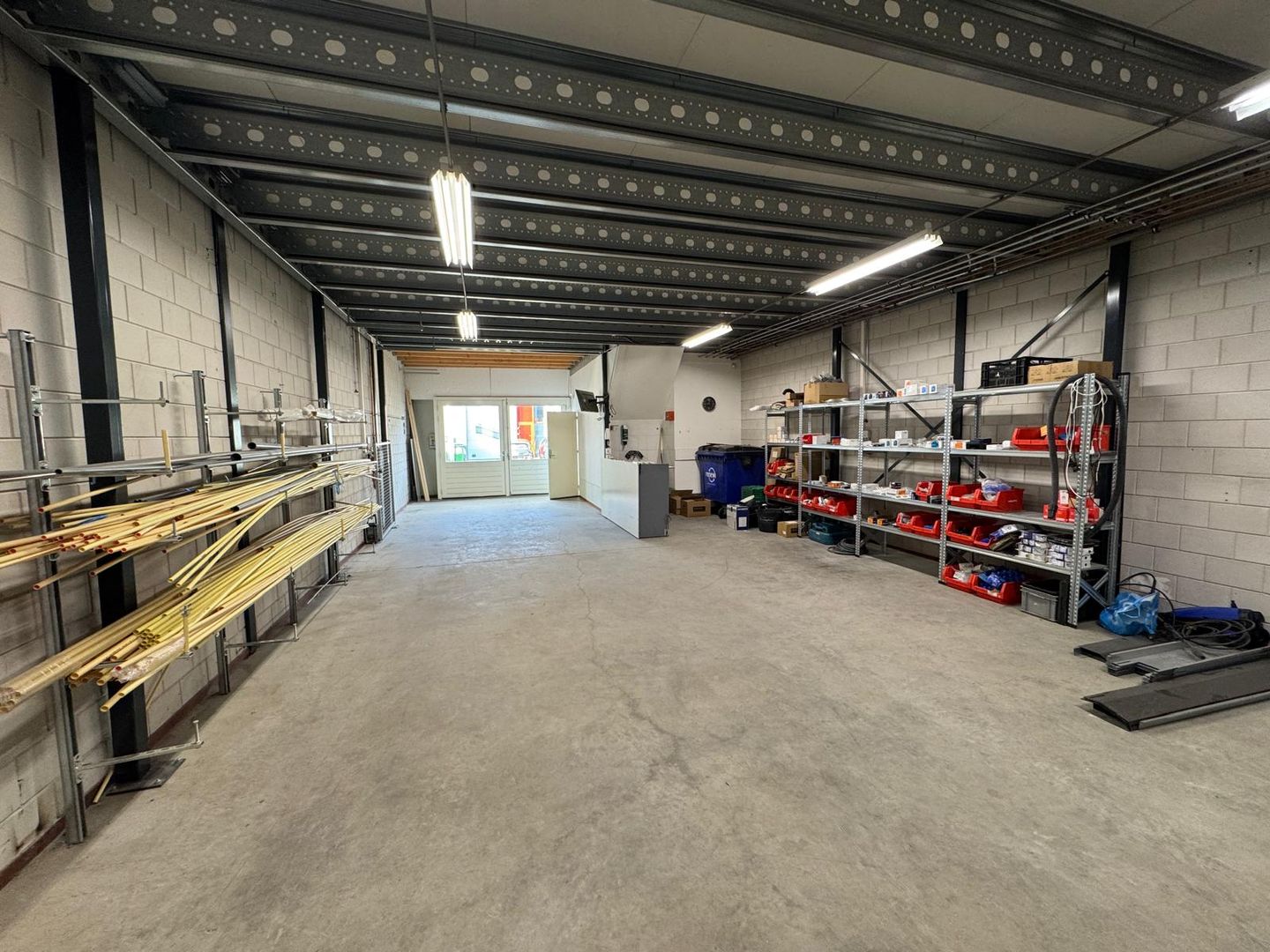 View photo 3 of Industrieweg 16-I