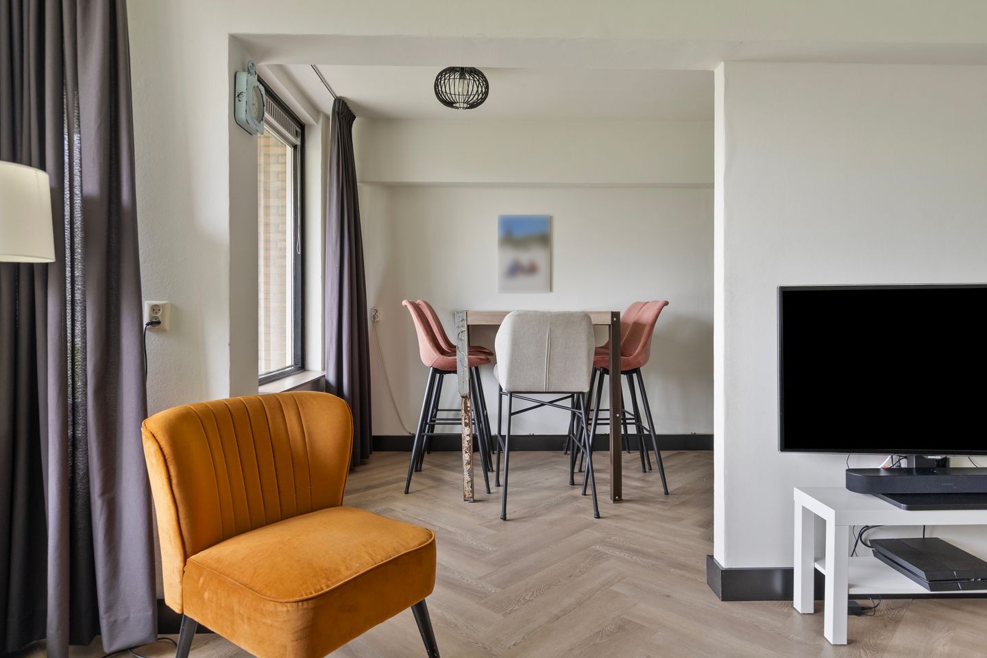 Photo 14 of Adriaan Dortsmanstraat 115