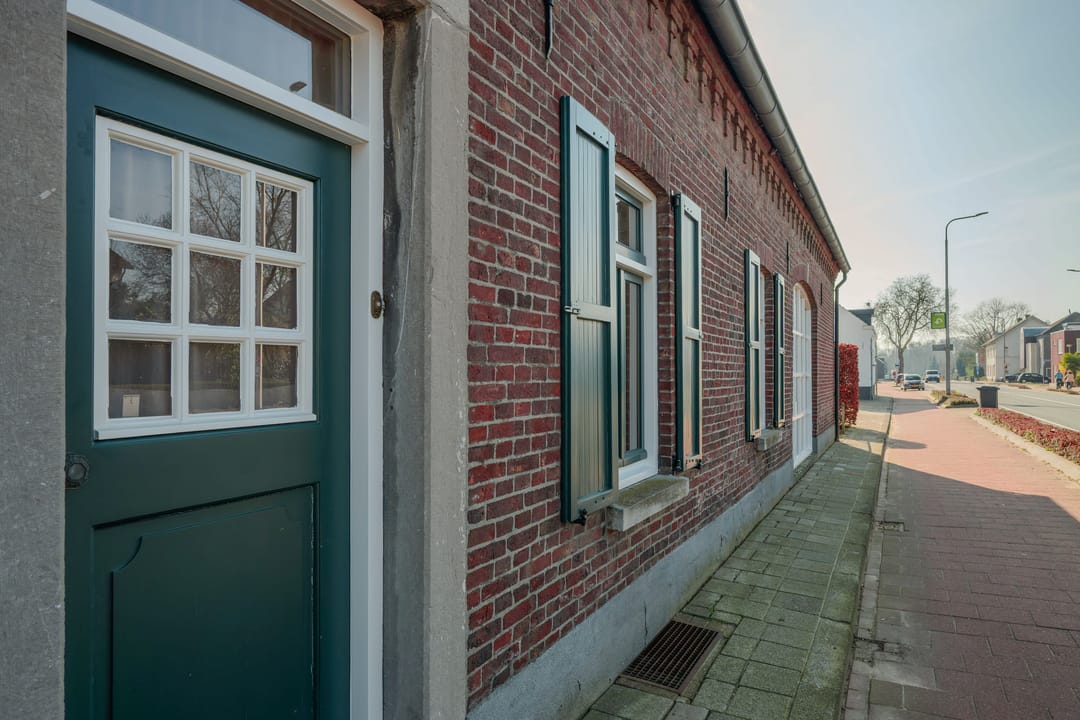 Photo 37 of Roermondseweg 115