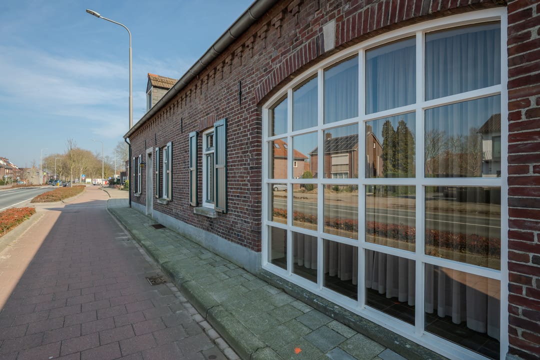 Photo 38 of Roermondseweg 115