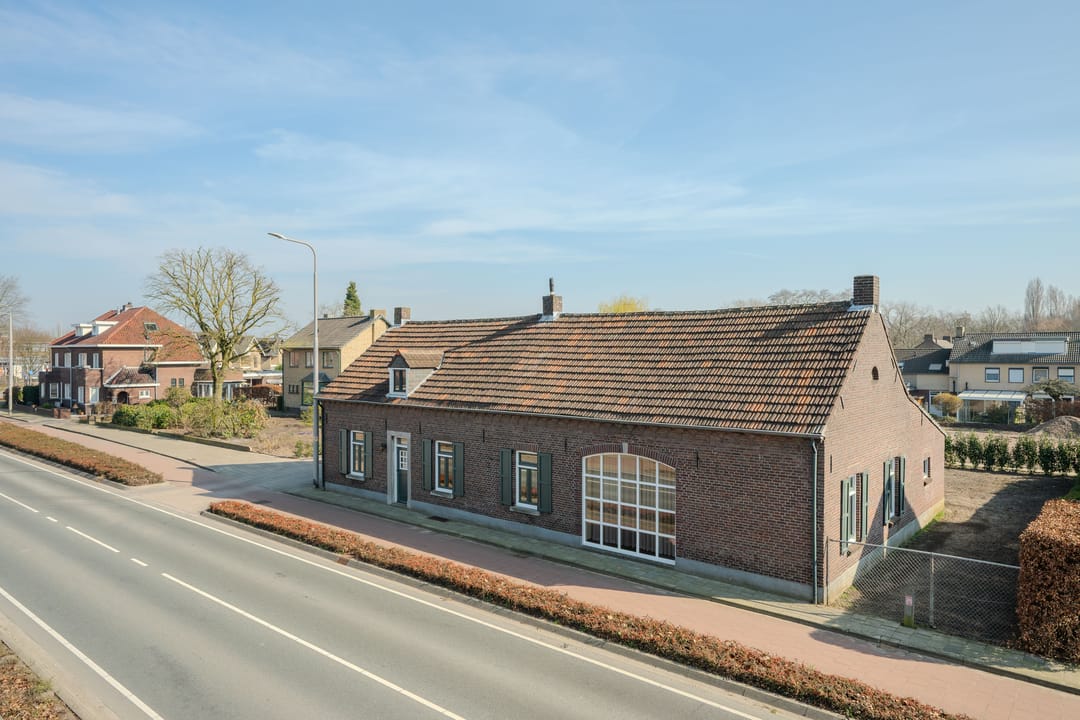 Photo 47 of Roermondseweg 115