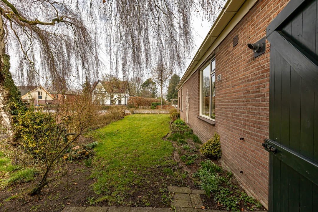 Photo 61 of Hoofdweg 48