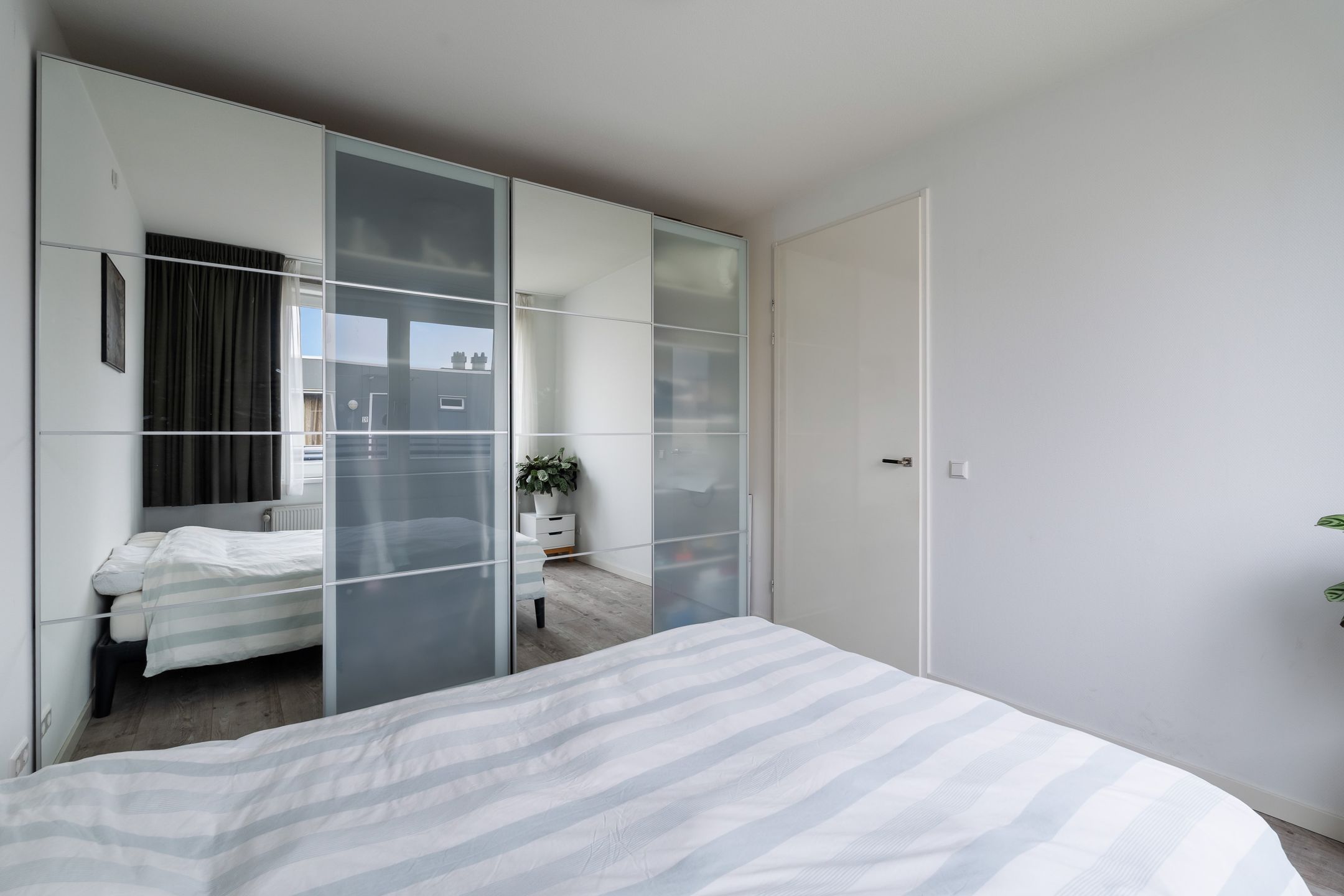 Foto 12 van Apollolaan 80