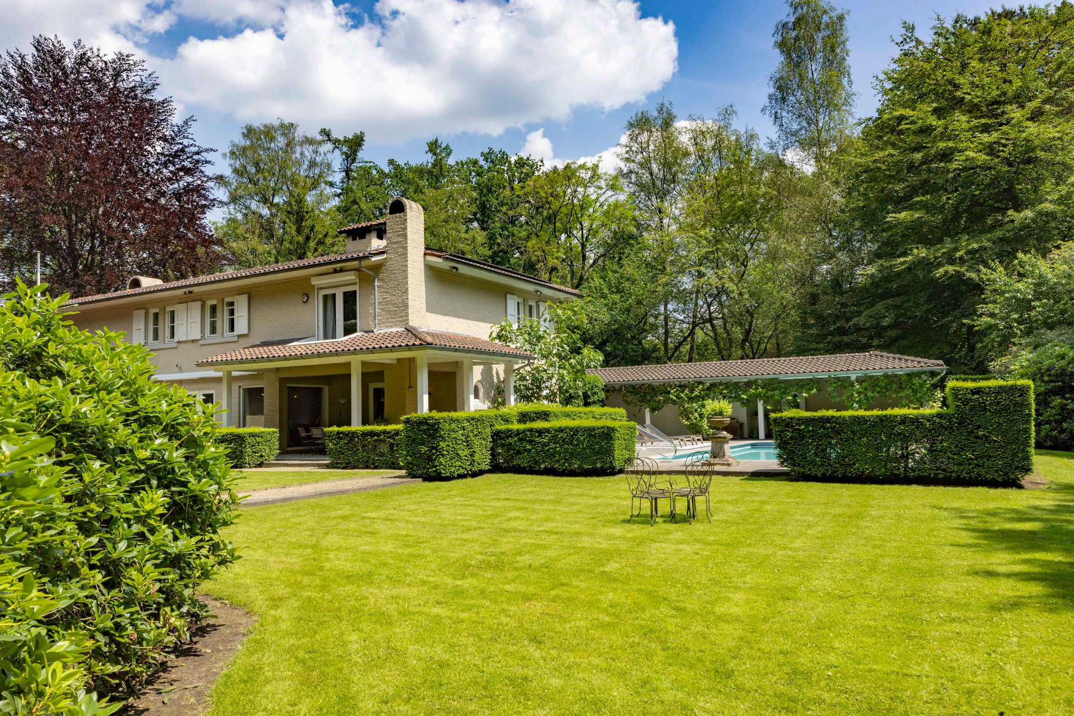 Buying a house in The Netherlands., Waldemarlaan 2-B