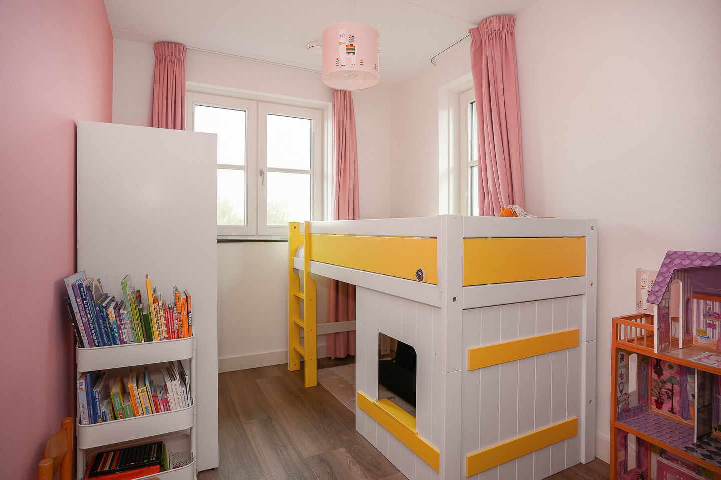 Photo 34 of Van den Akker-erf 13