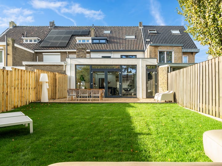 Photo 3 of Rijksweg Zuid 107-A