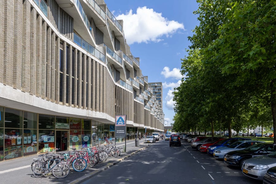 Foto 2 van Karspeldreef 1457