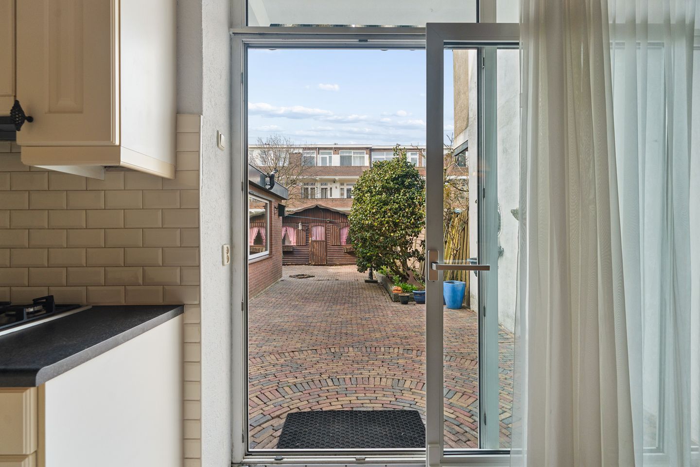 Foto 10 van Nunspeetlaan 141