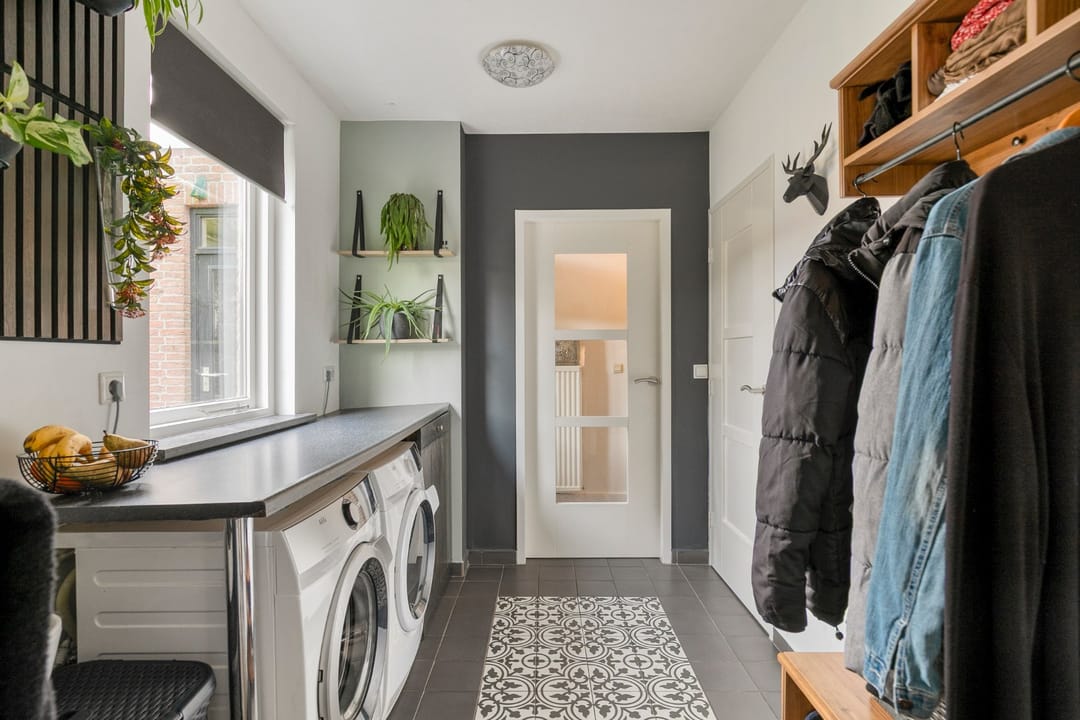 Foto 13 van Dordognelaan 68