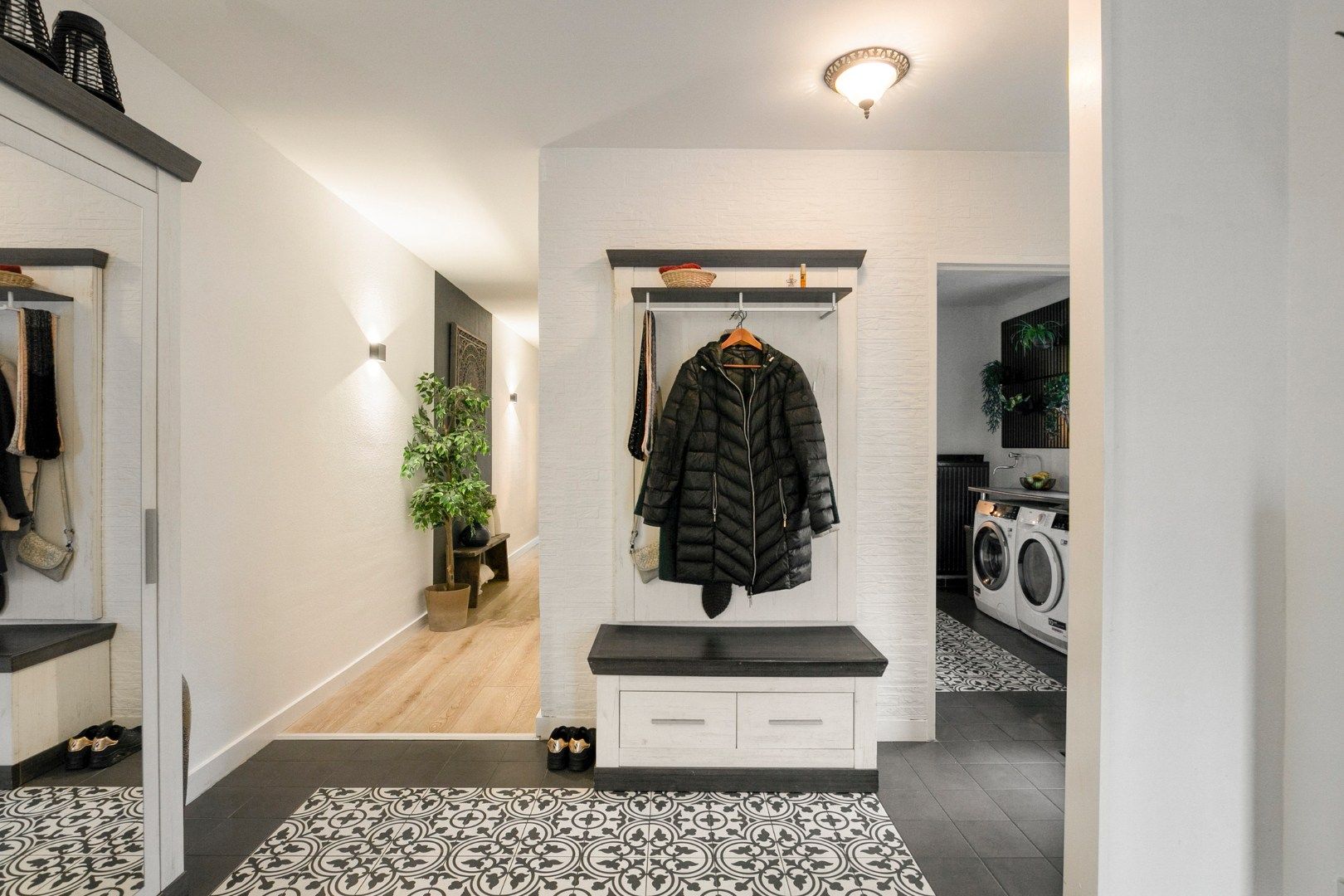 Foto 15 van Dordognelaan 68