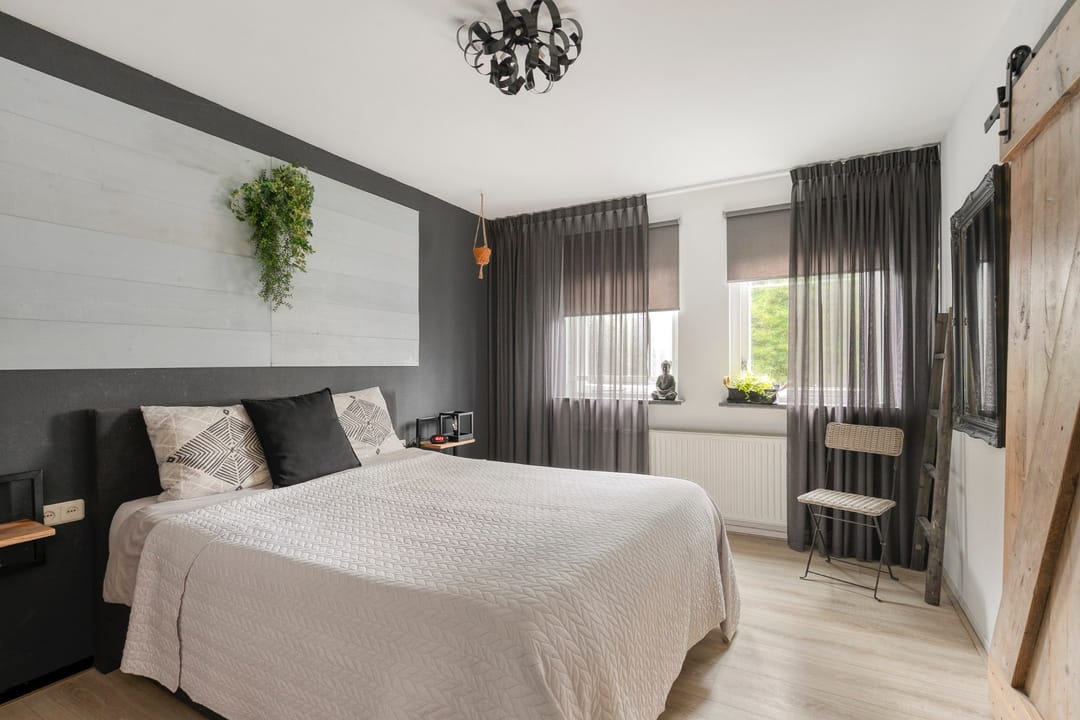 Foto 16 van Dordognelaan 68