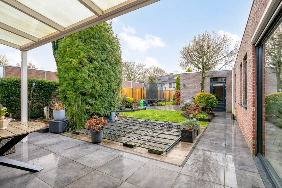 Foto 23 van Dordognelaan 68