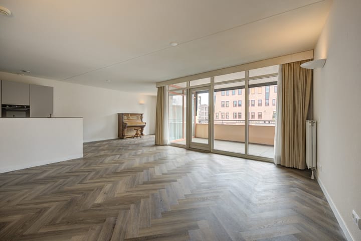 Foto 2 van Raadhuisplein 39