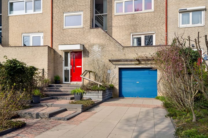 Photo 2 of Meekrap-oord 8