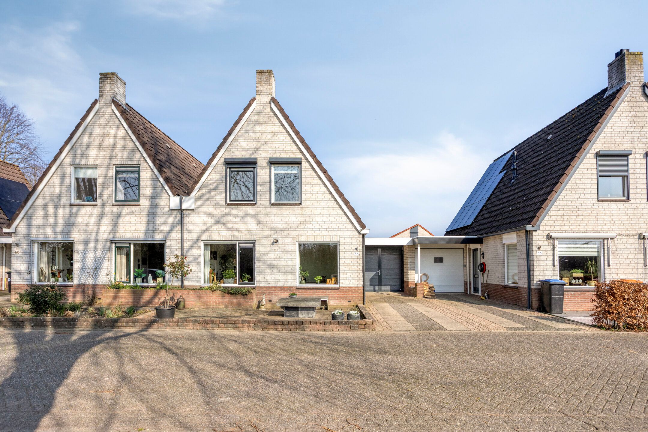 Buying a house in The Netherlands., Gamander 38