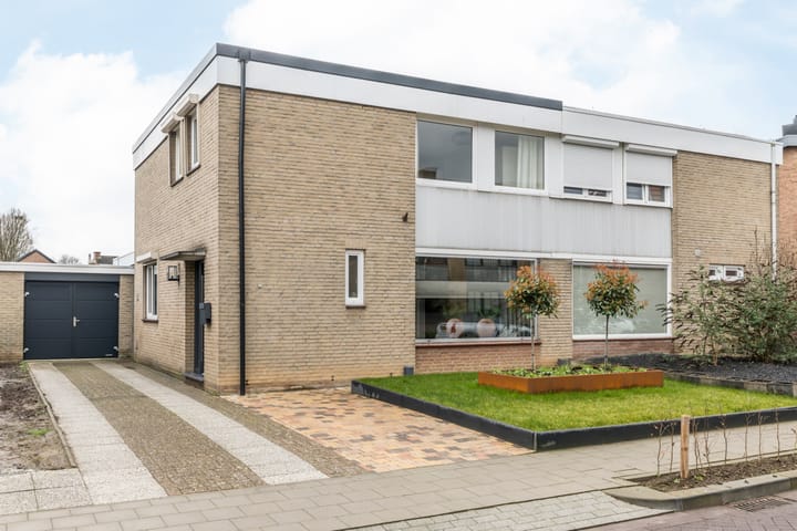 Grachtstraat 37