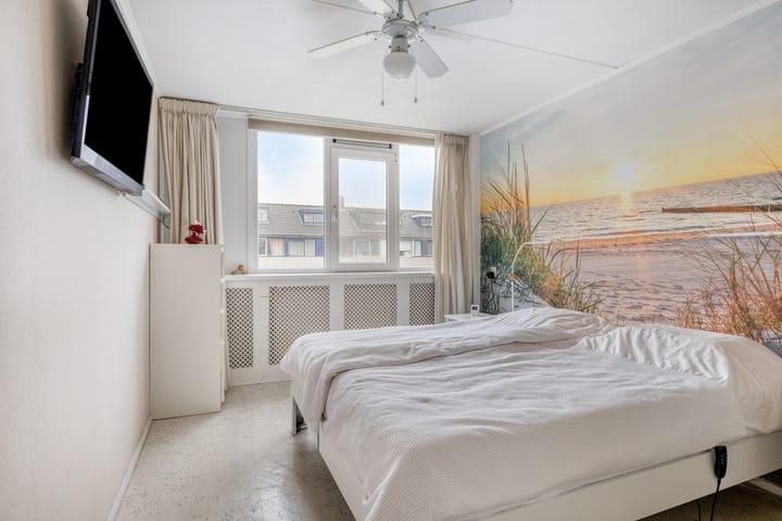 Photo 4 of Vijverlaan 459