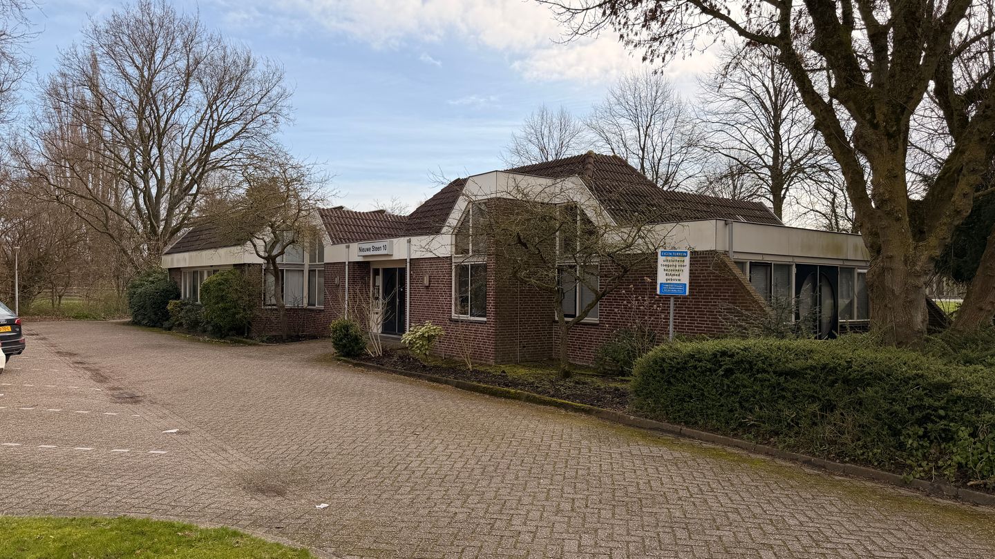 Bekijk foto 1 van Nieuwe Steen 10