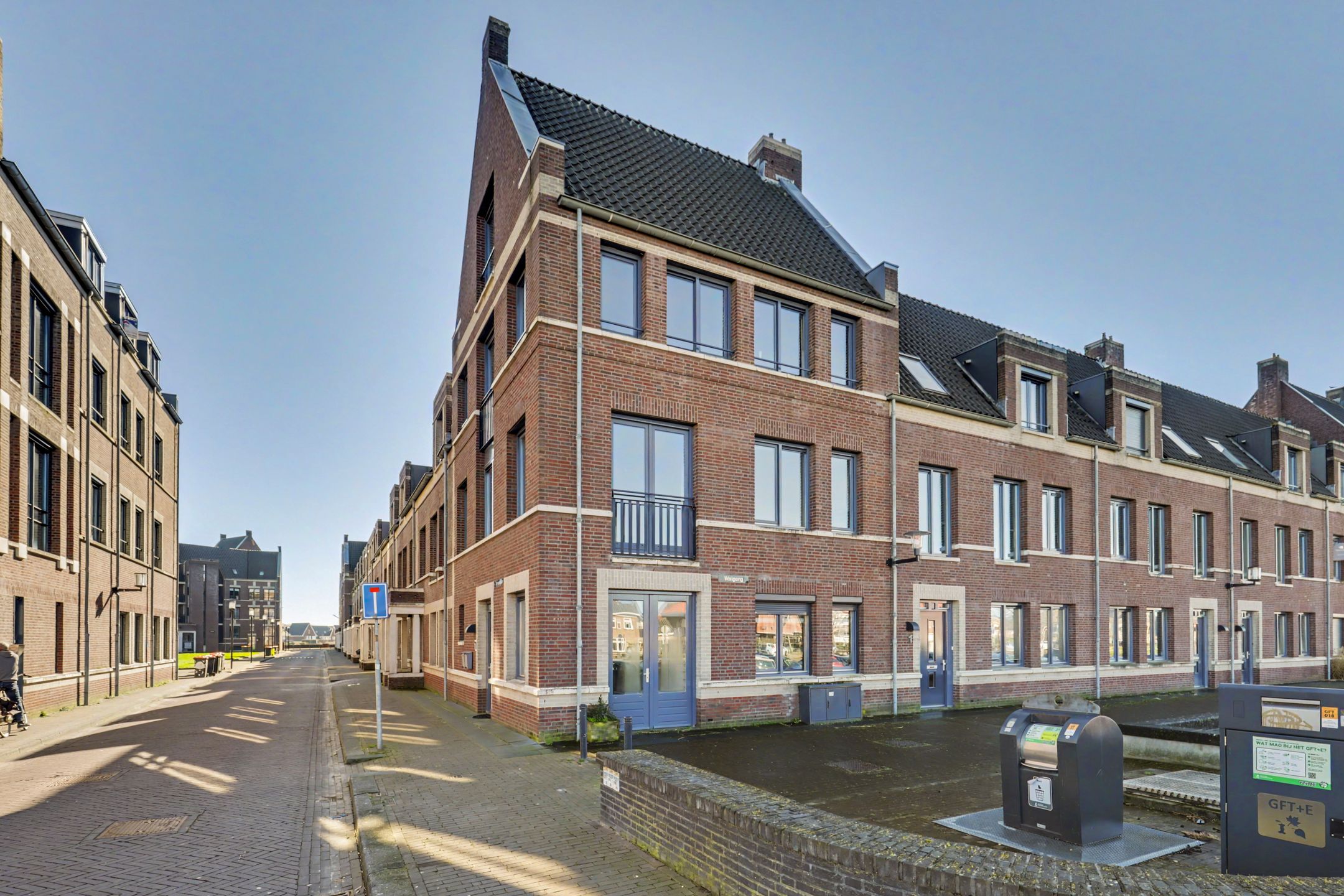 Buying a house in The Netherlands., Terreplein 2