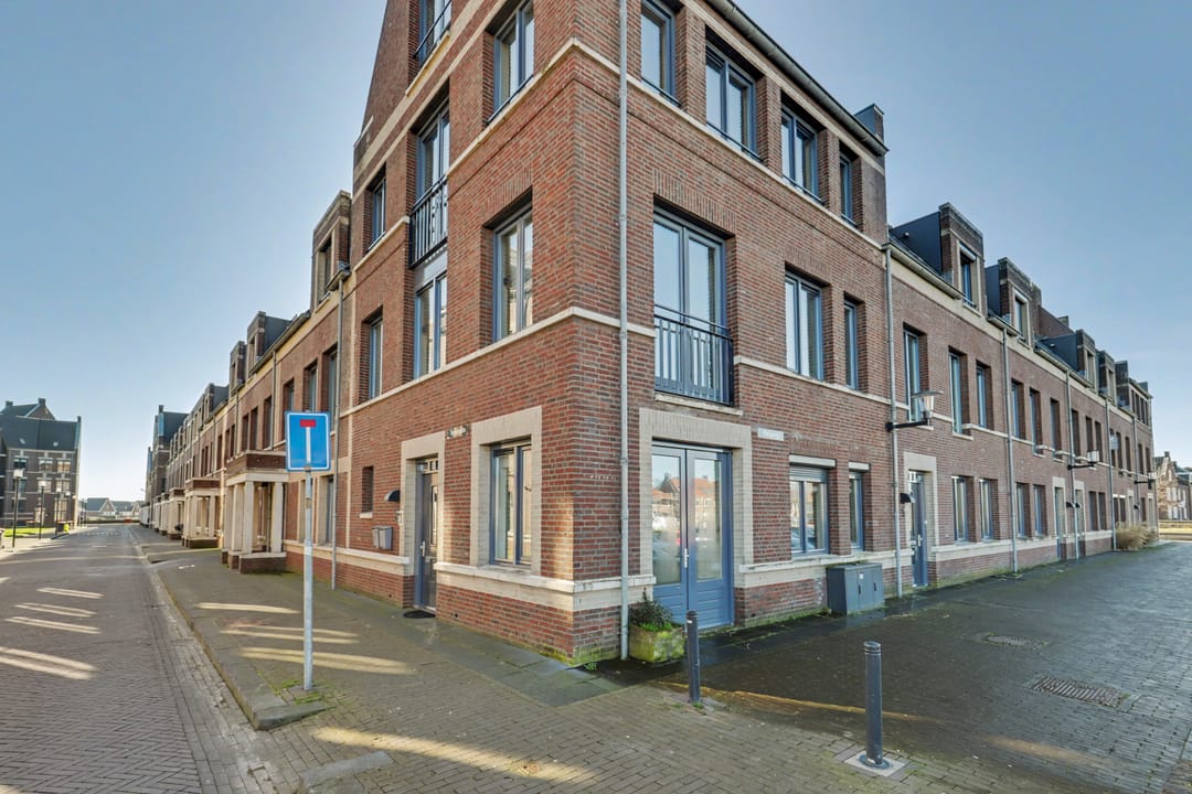 Photo 31 of Terreplein 2