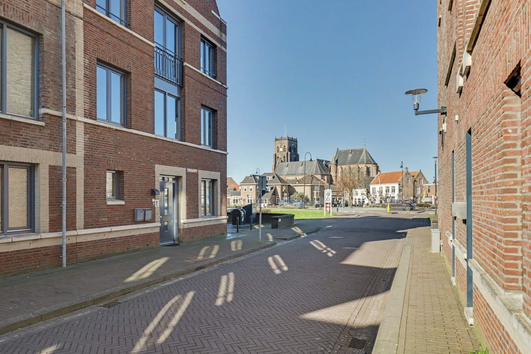 Photo 32 of Terreplein 2