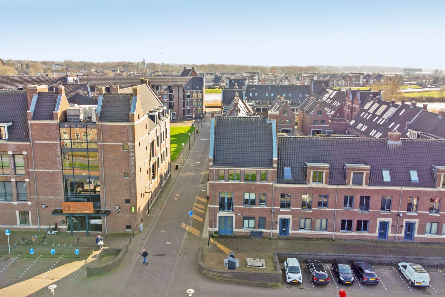 Photo 40 of Terreplein 2