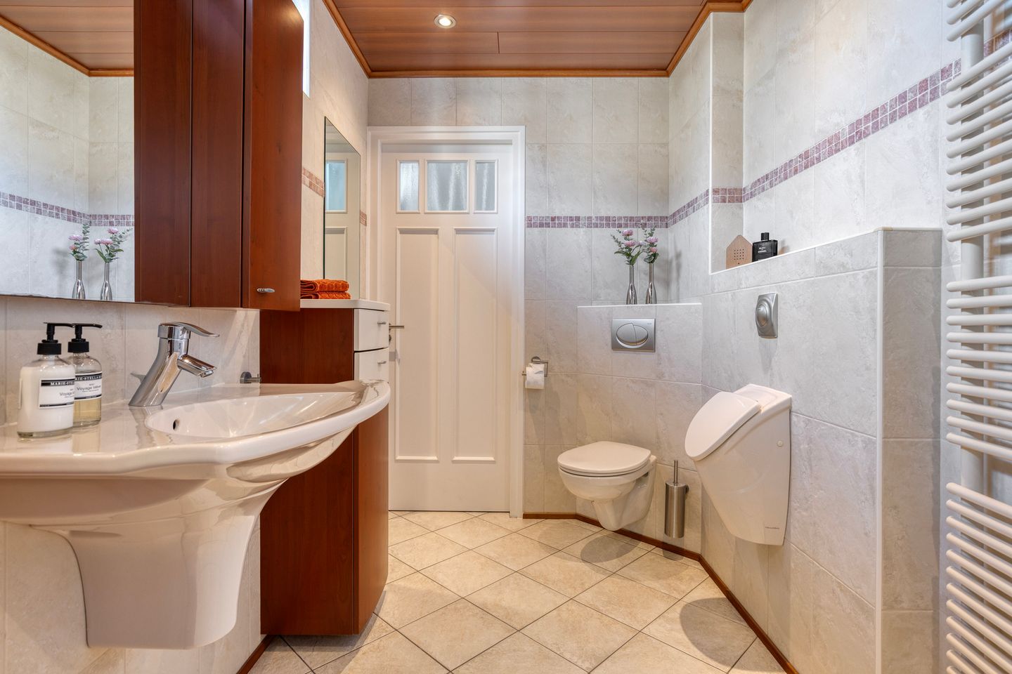 Photo 20 of Prins Hendrikstraat 21