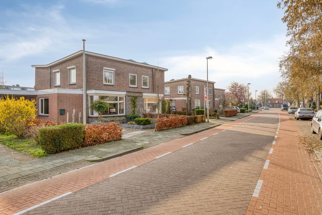 Photo 38 of Prins Hendrikstraat 21