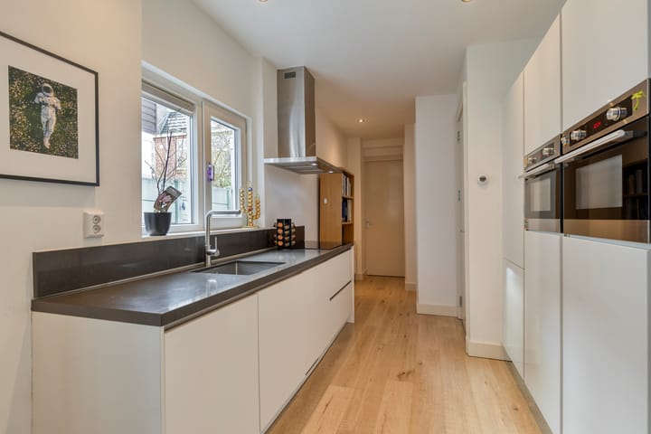 Photo 2 of Govert Bidloostraat 122