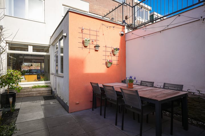 Foto 4 van Den Brielstraat 8