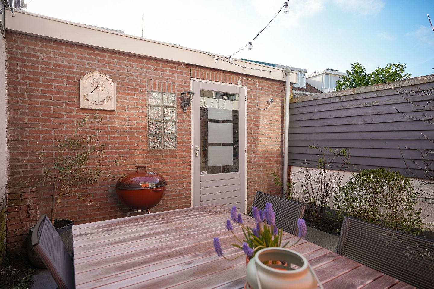 Foto 34 van Den Brielstraat 8