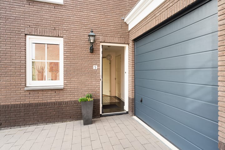 Foto 4 van Wereldtuinenlaan 5