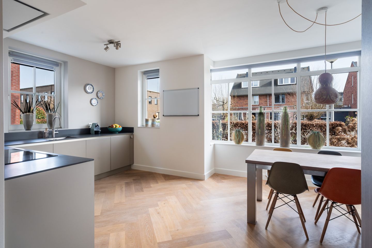 Foto 10 van Wereldtuinenlaan 5