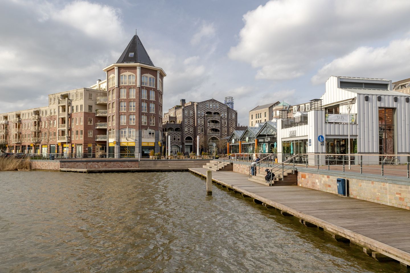 Foto 49 van Wereldtuinenlaan 5