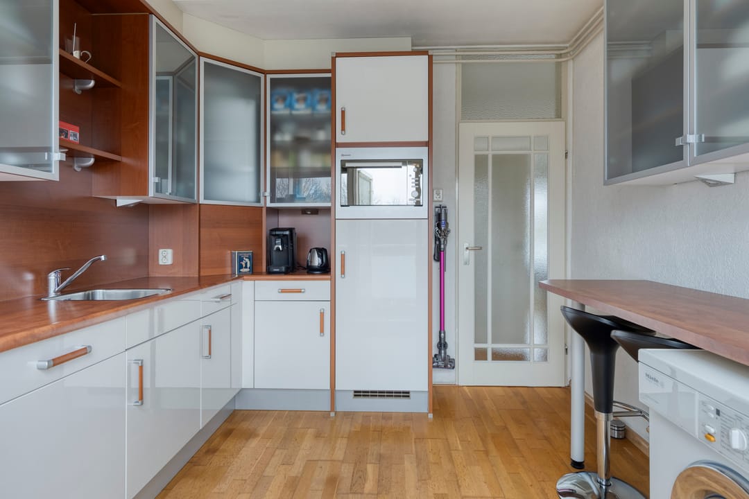 Photo 22 of Rotiusstraat 13