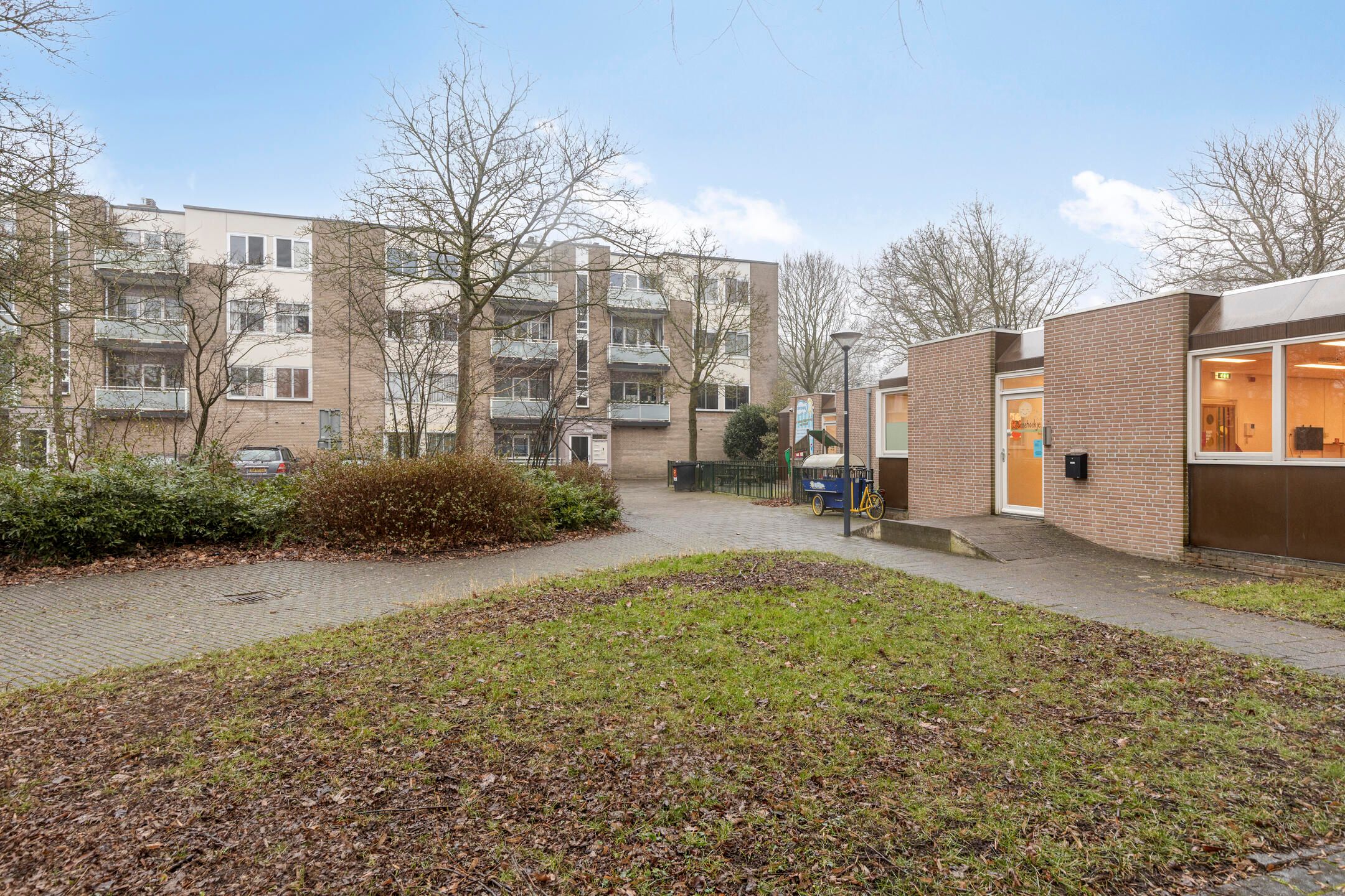 Photo 36 of Rotiusstraat 13