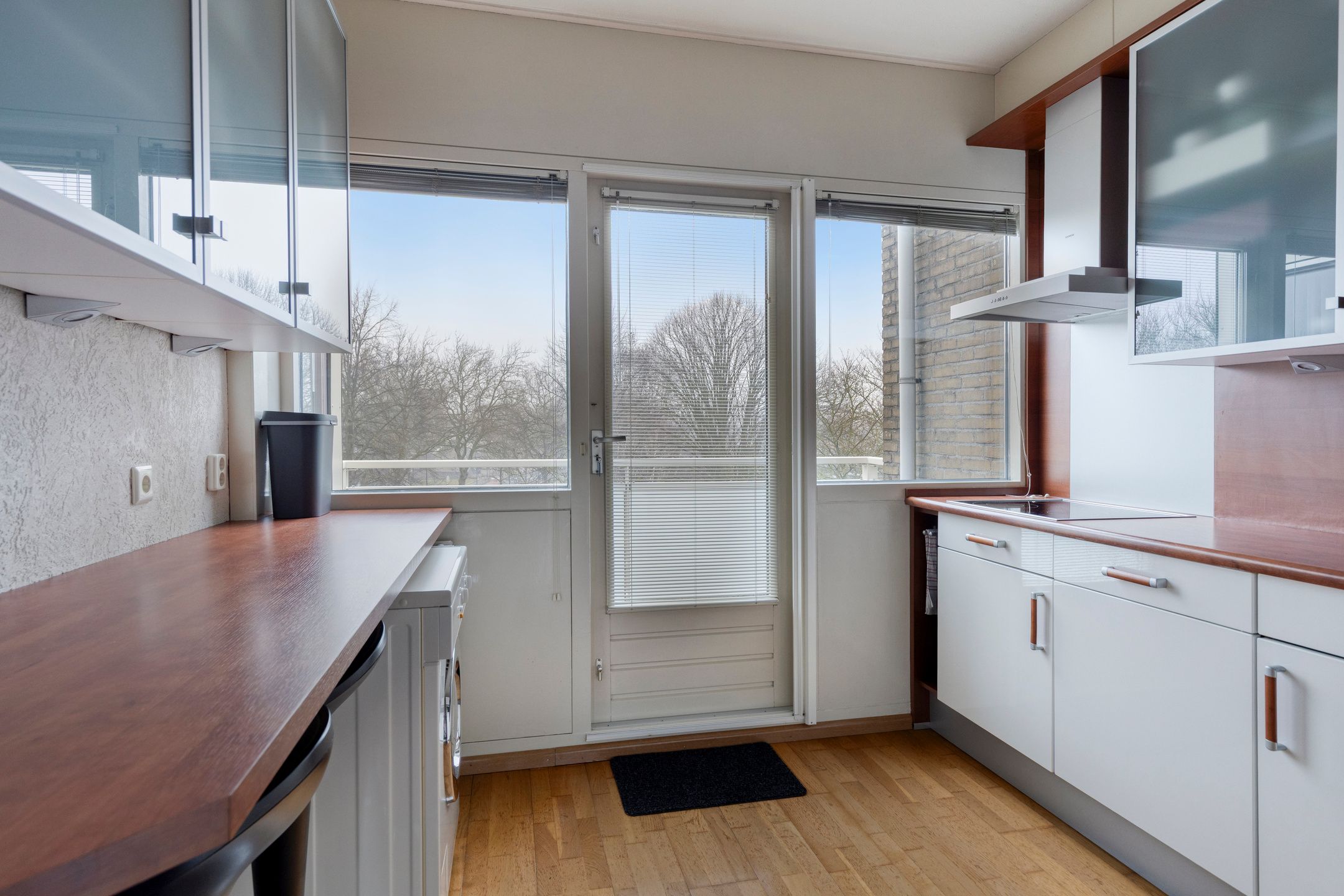 Photo 21 of Rotiusstraat 13