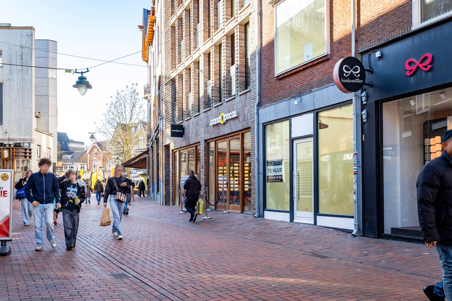 View photo 2 of Kerkstraat 72