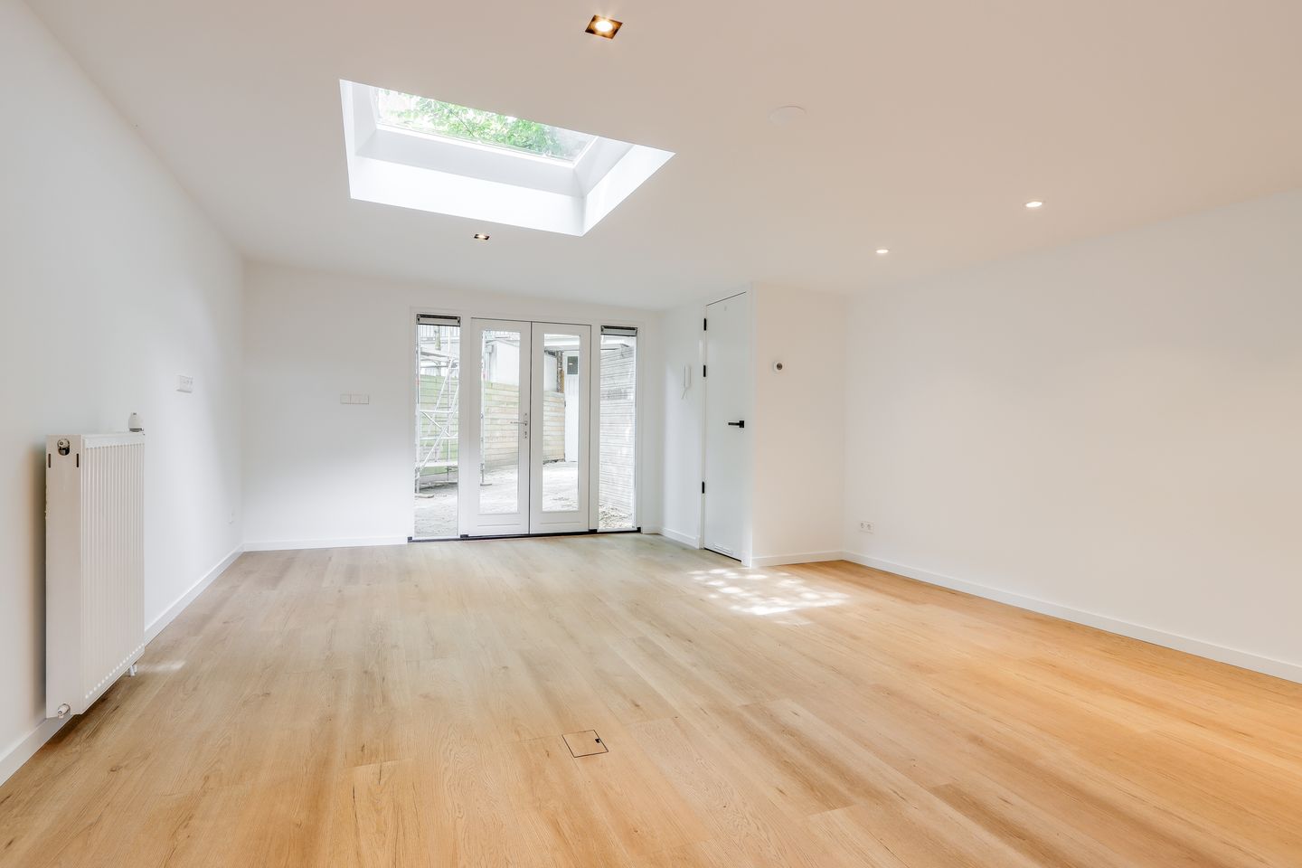 View photo 3 of Schinkelkade 44-H