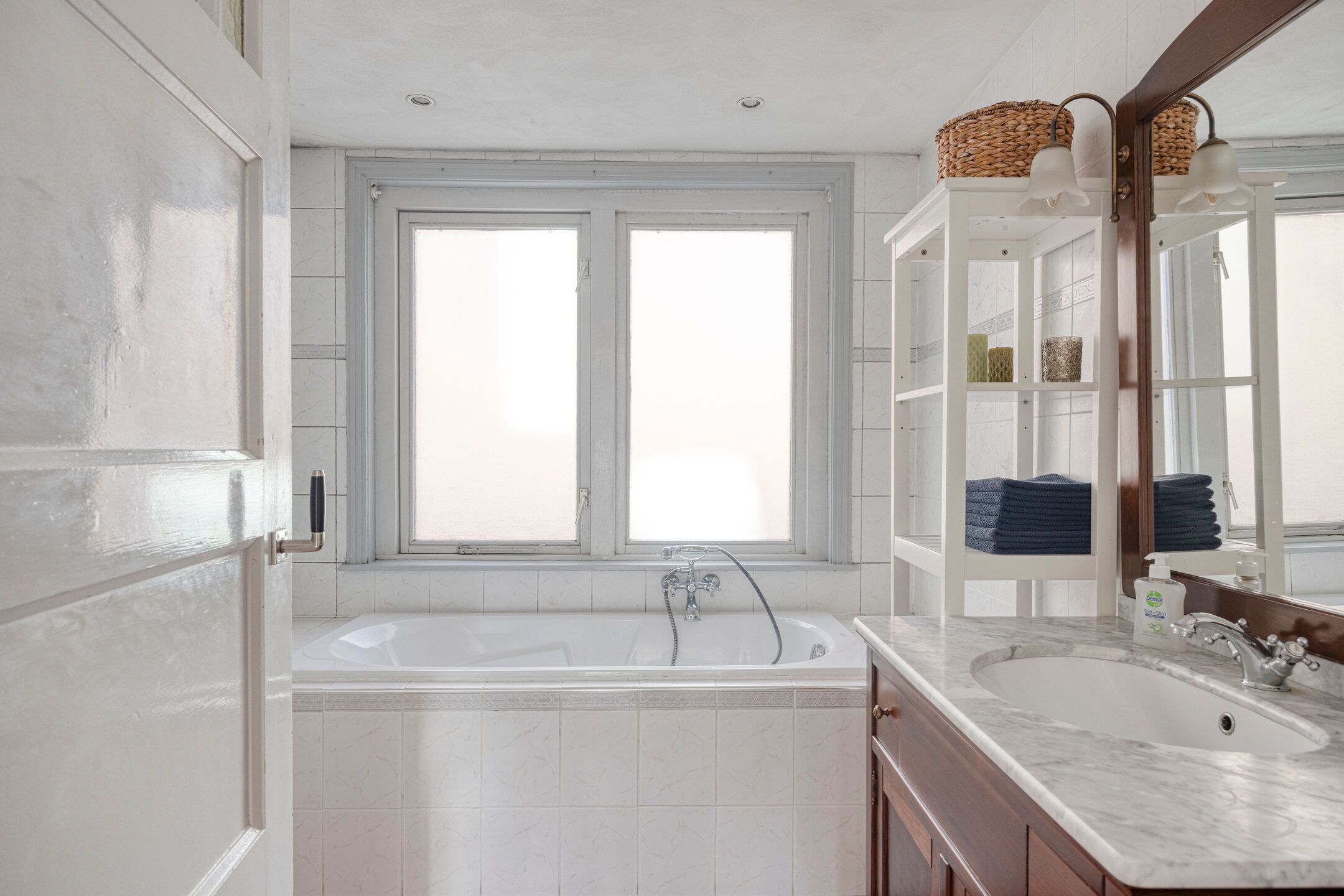 Foto 27 van Broekhovenseweg 126