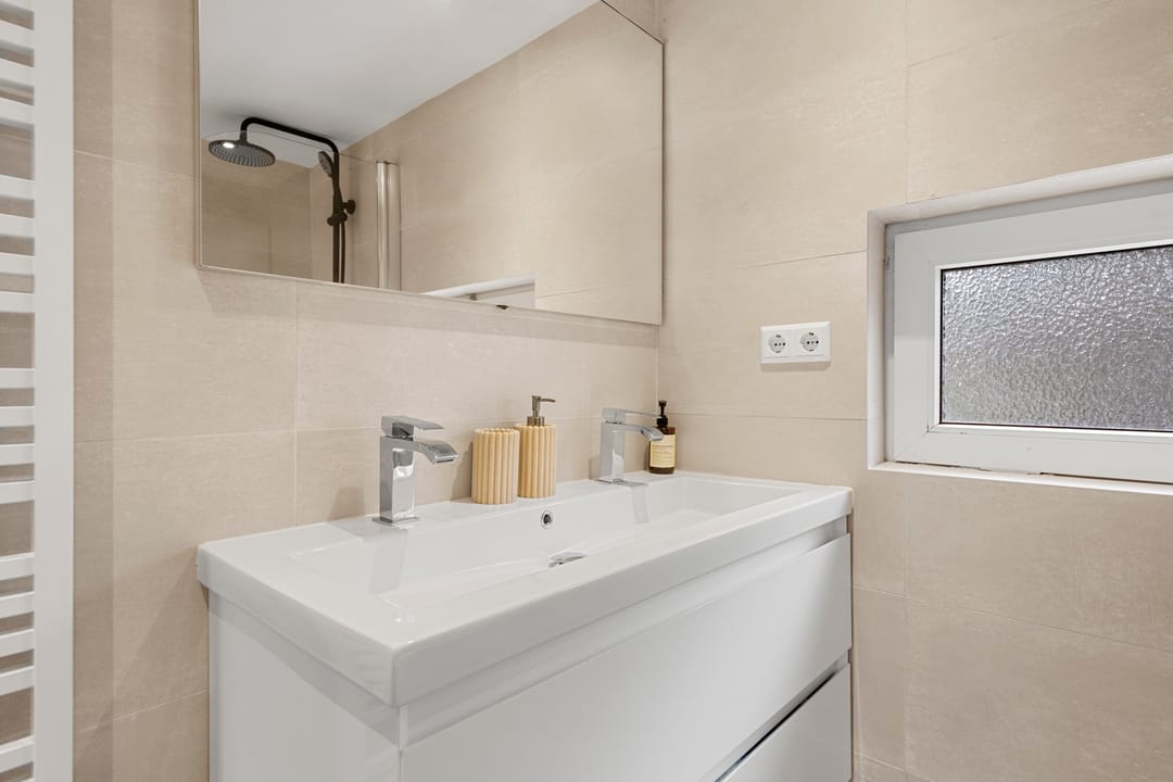 Photo 37 of Buurtscheuterlaan 80