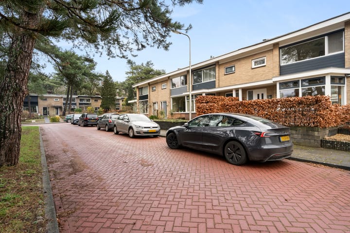 Photo 5 of Buurtscheuterlaan 80