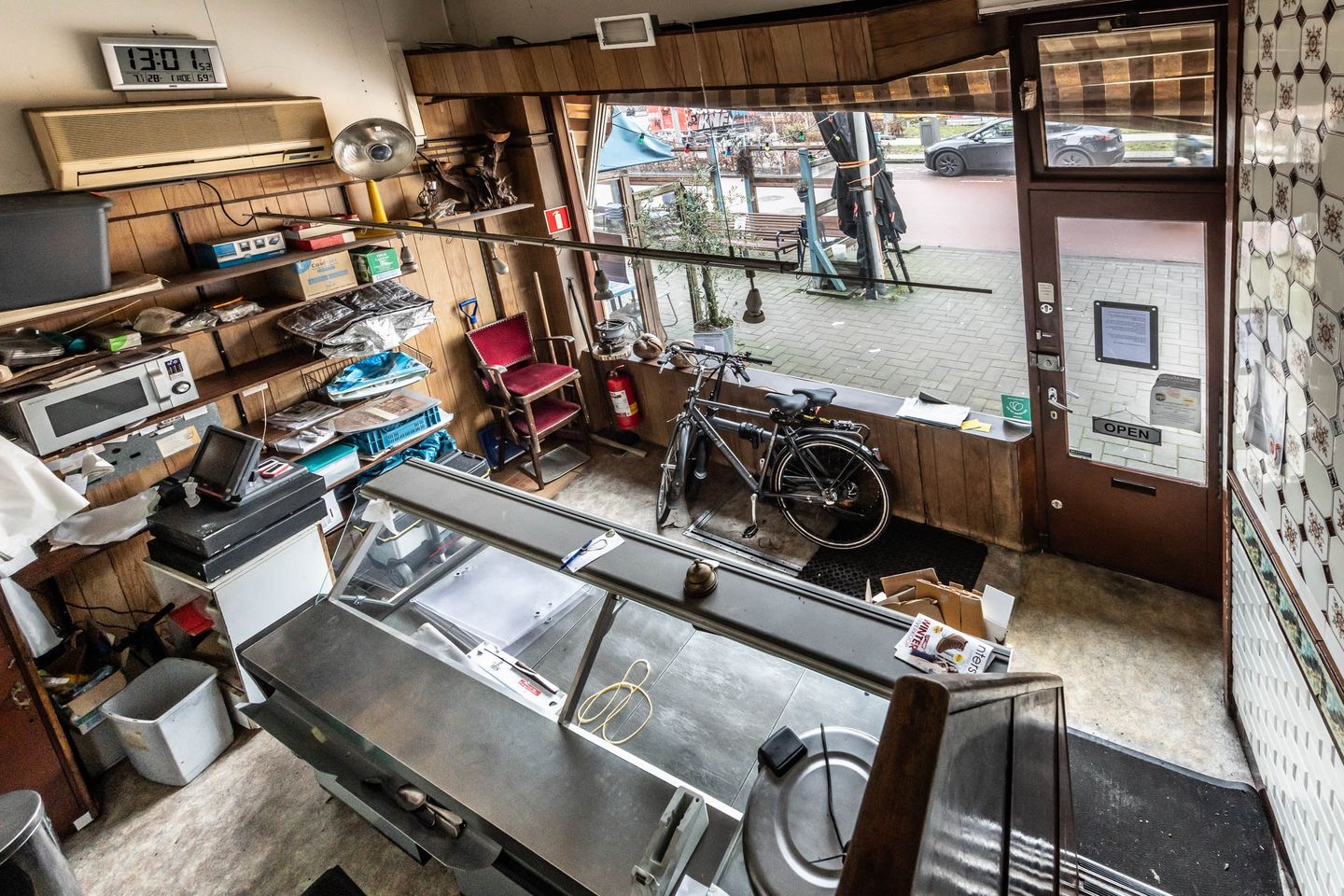 Bekijk foto 2 van Linnaeuskade 2-H