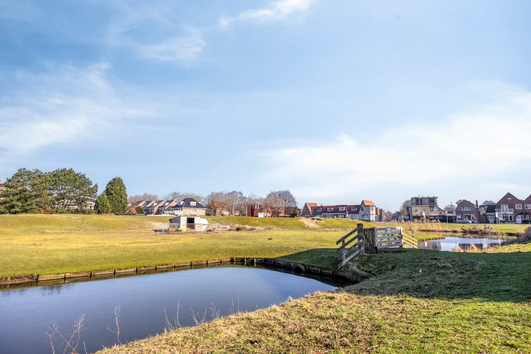 Photo 37 of Bastion 13