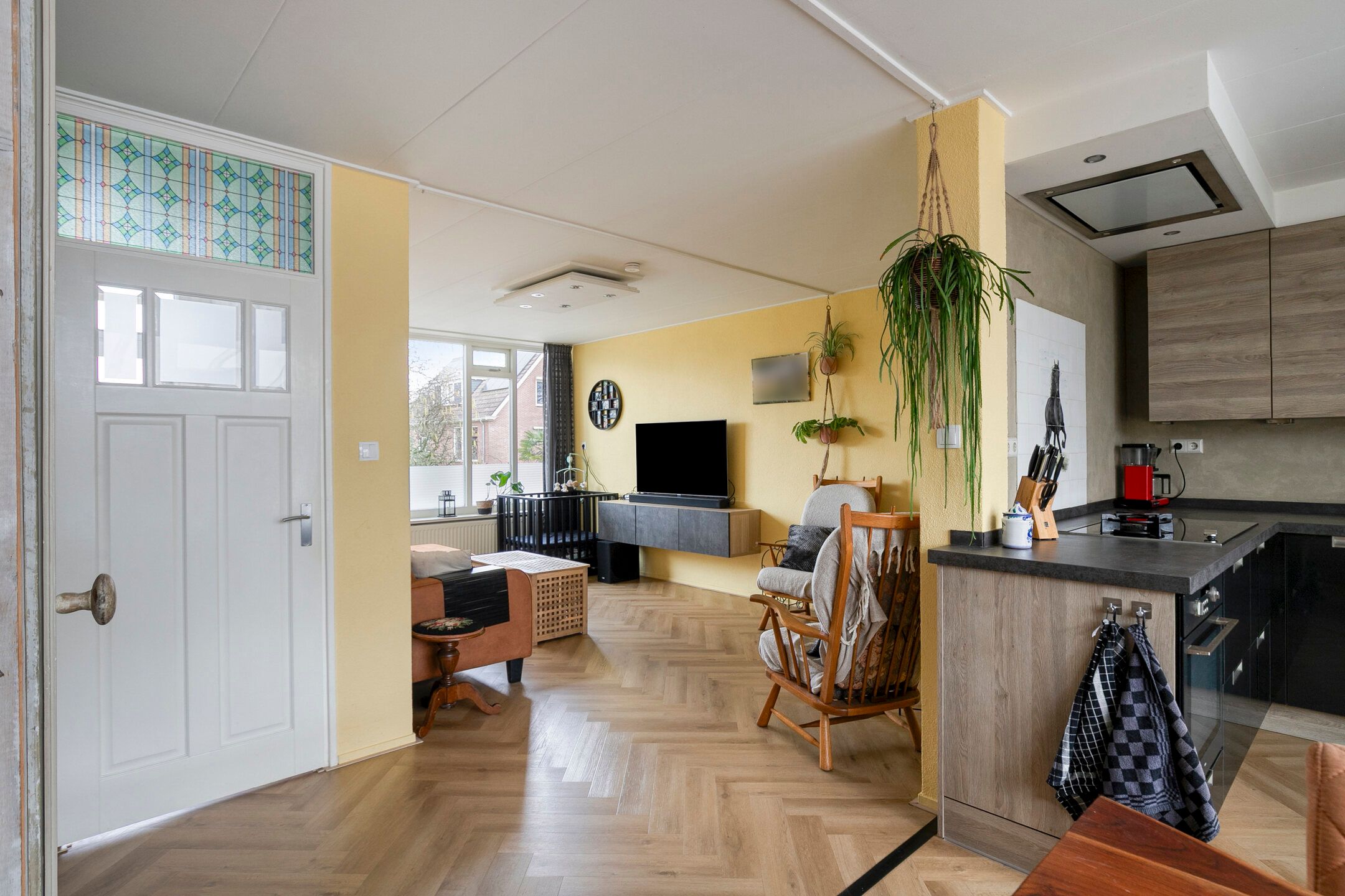 Foto 15 van Haarsmastraat 9